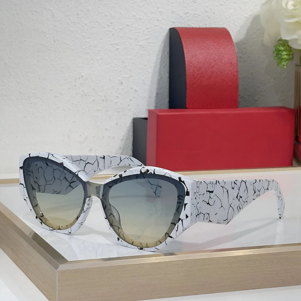Sunglasses Women Stylish Tortoiseshell Frame Pink Lenses UV Protection Fashion Trendy Outdoor Summer Beach Driving Chic Retro