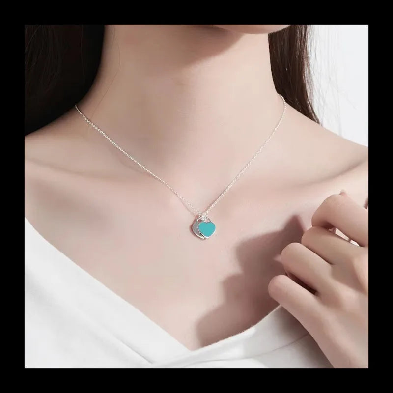 Women's Enamel Peach Heart-shaped Collarbone Chain, Light Luxury, Fashionable and Simple Accessories
