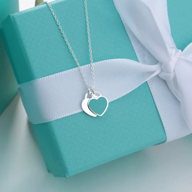 Women's Enamel Peach Heart-shaped Collarbone Chain, Light Luxury, Fashionable and Simple Accessories
