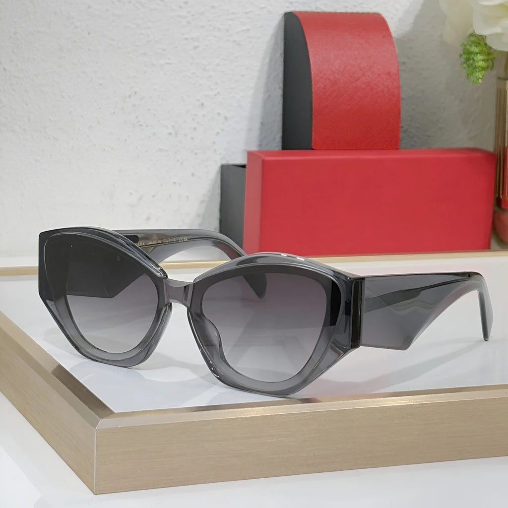 Sunglasses Women Stylish Tortoiseshell Frame Pink Lenses UV Protection Fashion Trendy Outdoor Summer Beach Driving Chic Retro