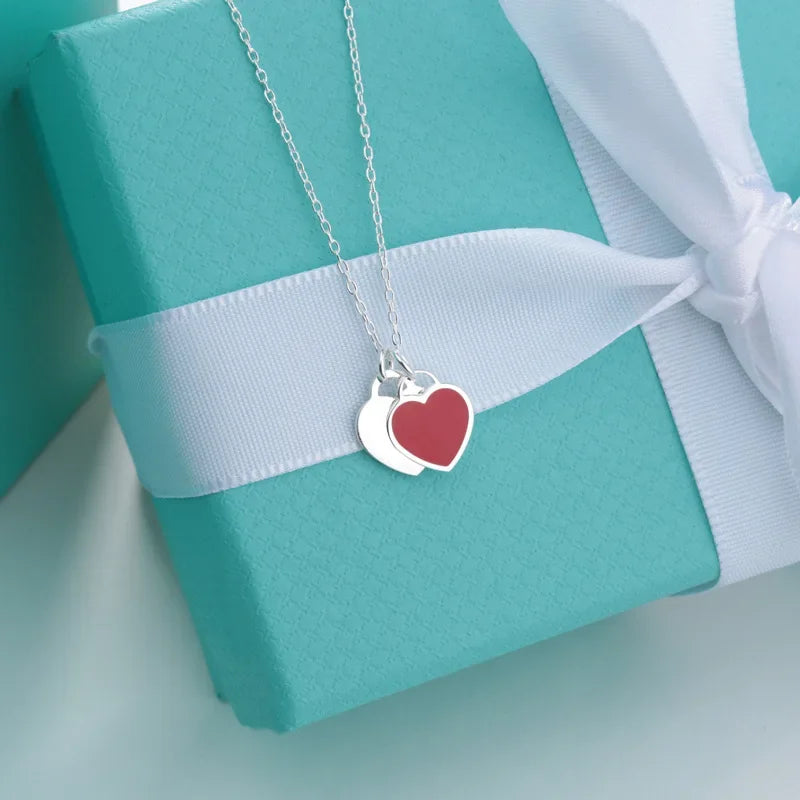 Women's Enamel Peach Heart-shaped Collarbone Chain, Light Luxury, Fashionable and Simple Accessories
