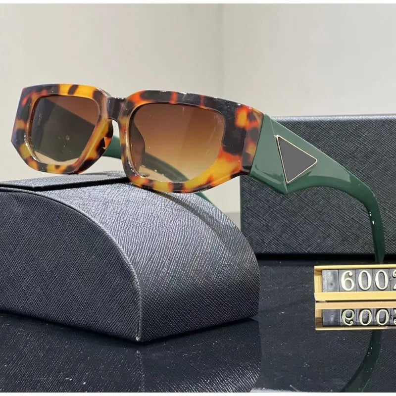 New Sunglasses Women Men Sunglasses Fashion Classic Style Eyeglasses Goggles UV400 Sun Glasses High Quality Eyewear Shades